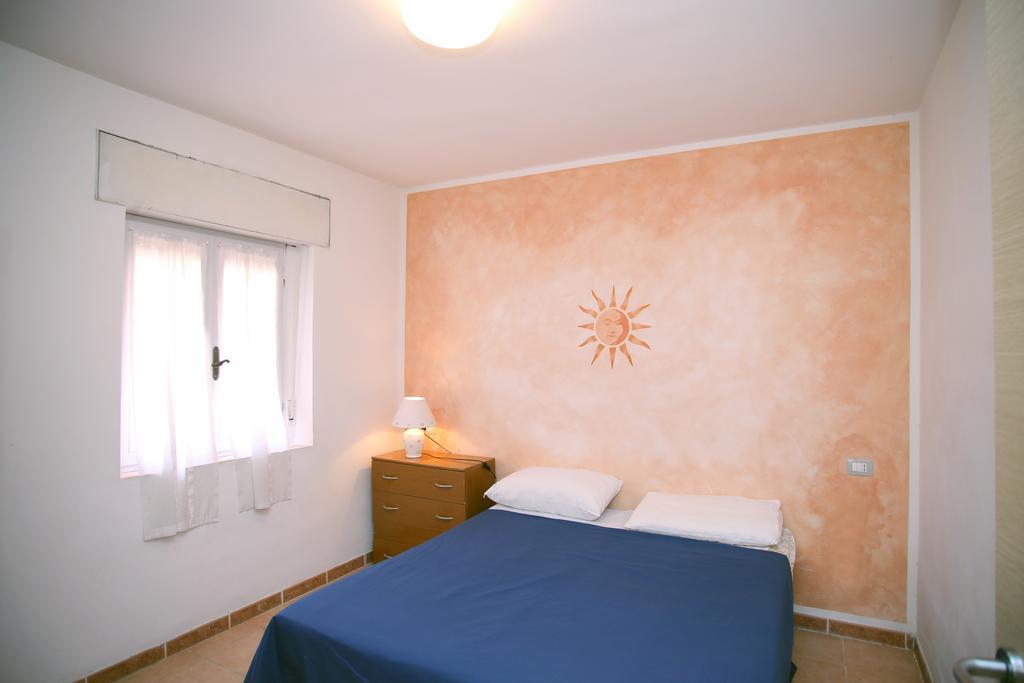Appartamenti Mare Blu Isola Rossa (Sassari) Exterior foto