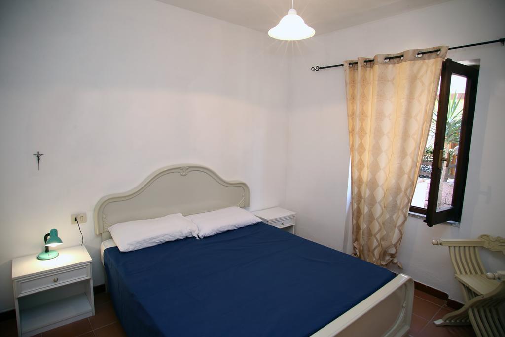 Appartamenti Mare Blu Isola Rossa (Sassari) Exterior foto